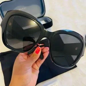 GUCCI GG0808S 001 Black Grey Square Women\'s Sunglasses 53 mm. Gucci Grey Butterfly Ladies Sunglasses GG0808S 001 53  main image 2